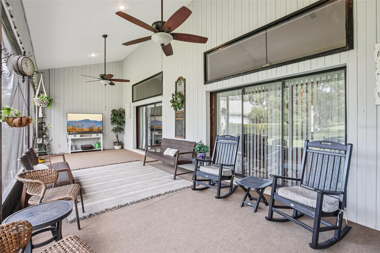 2110 ARBOR OAKS DR