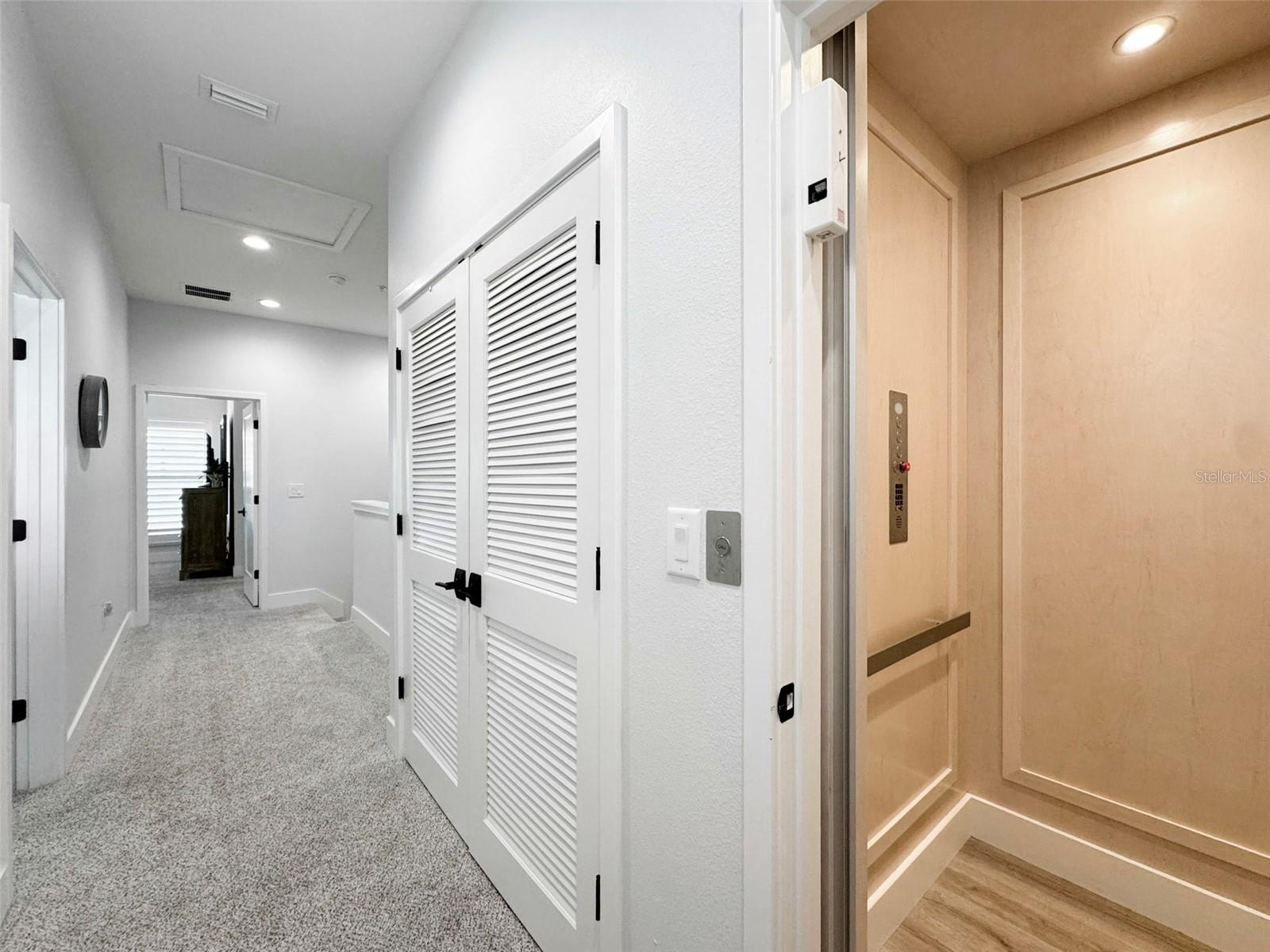 946 HIGHLAND AVE #62