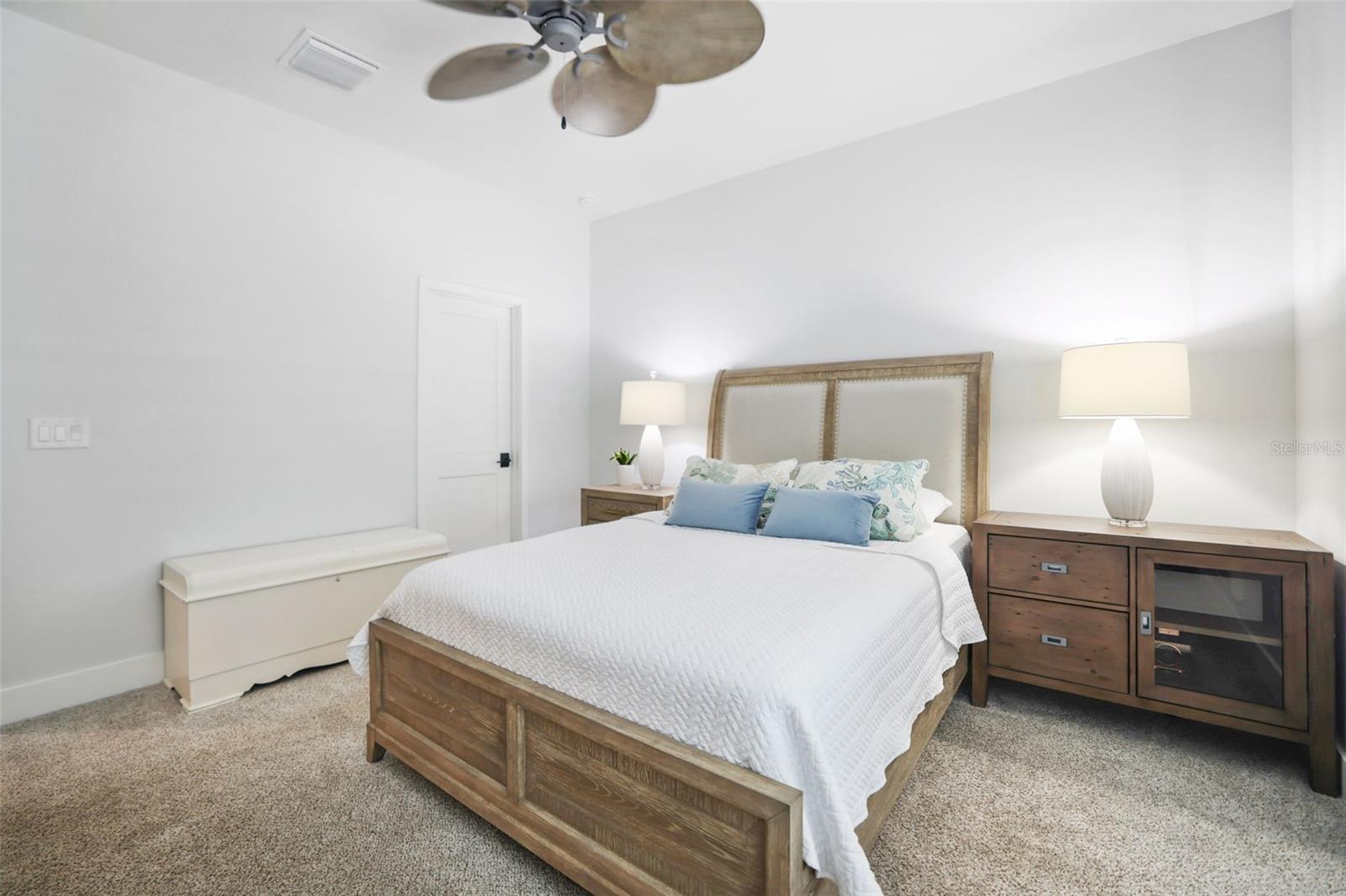 946 HIGHLAND AVE #62