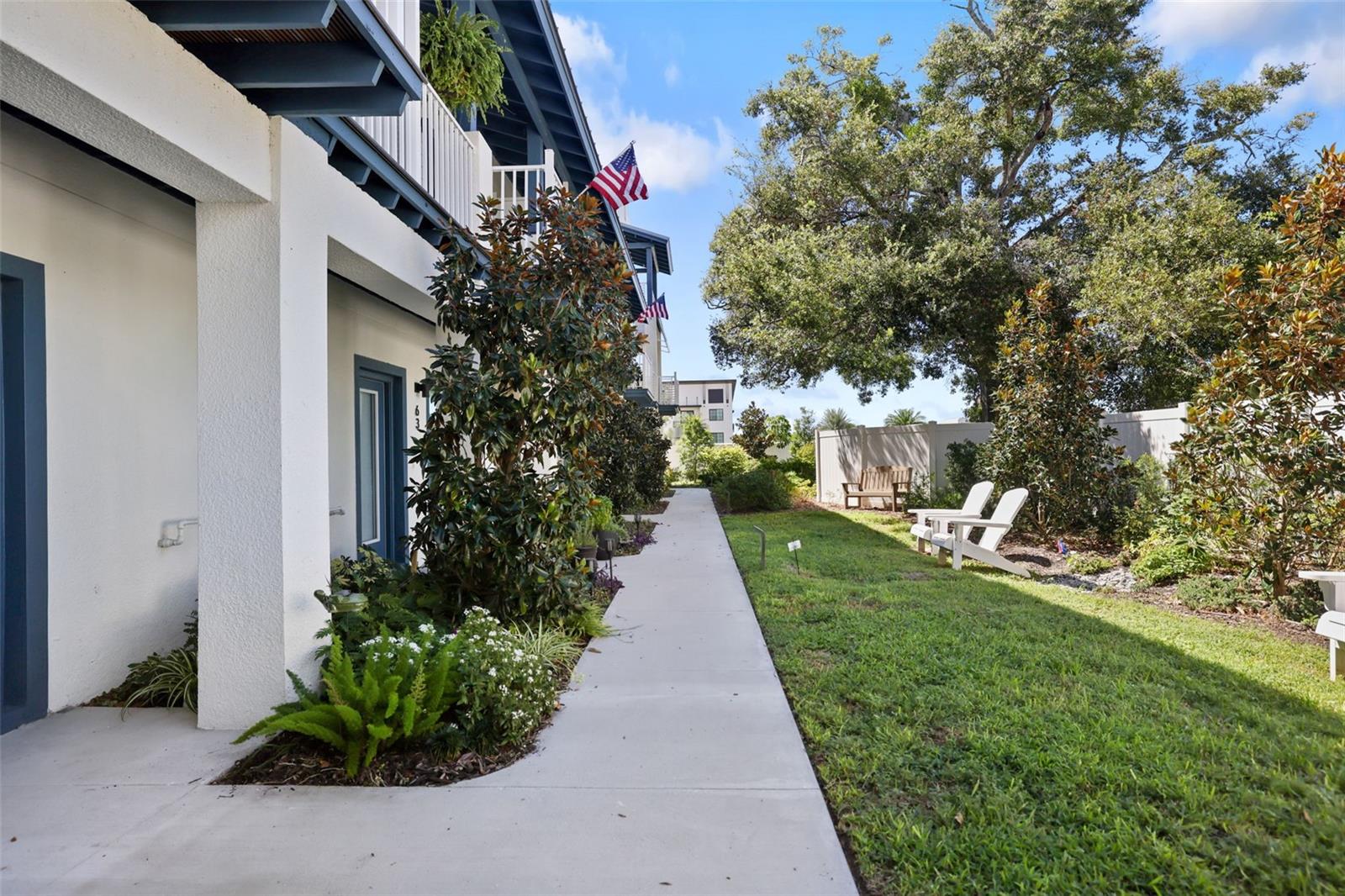 946 HIGHLAND AVE #62