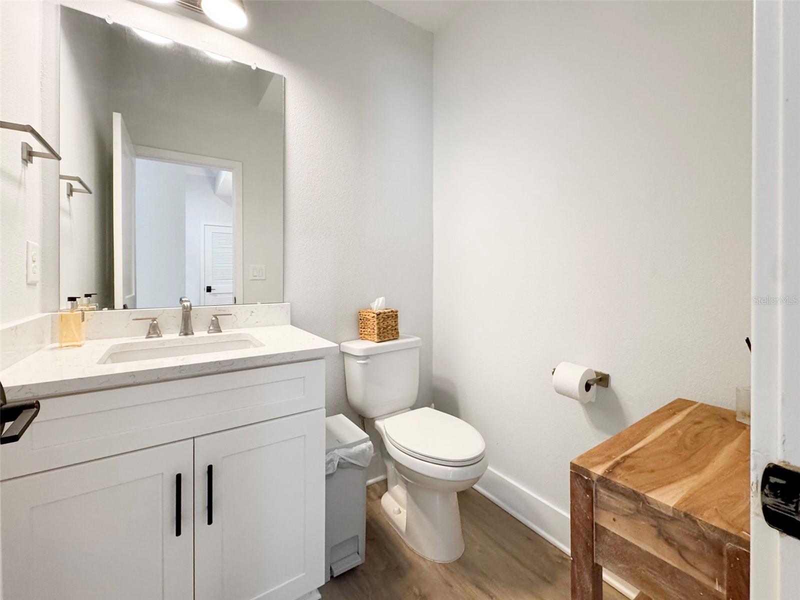 946 HIGHLAND AVE #62