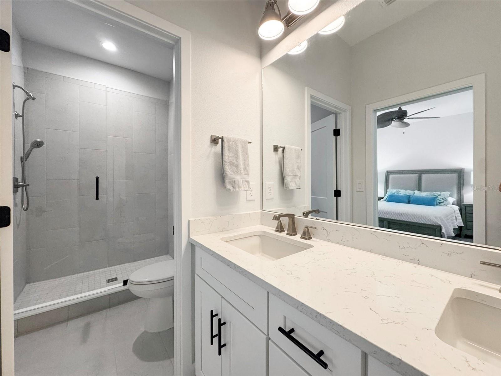 946 HIGHLAND AVE #62