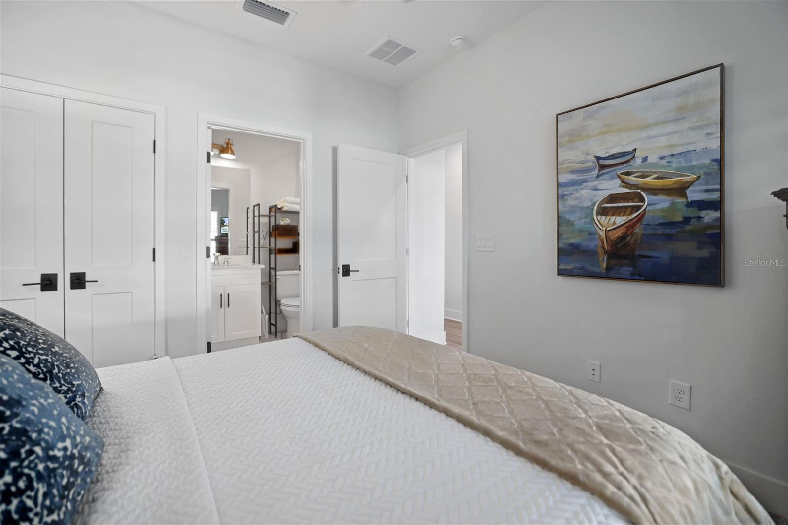 946 HIGHLAND AVE #62