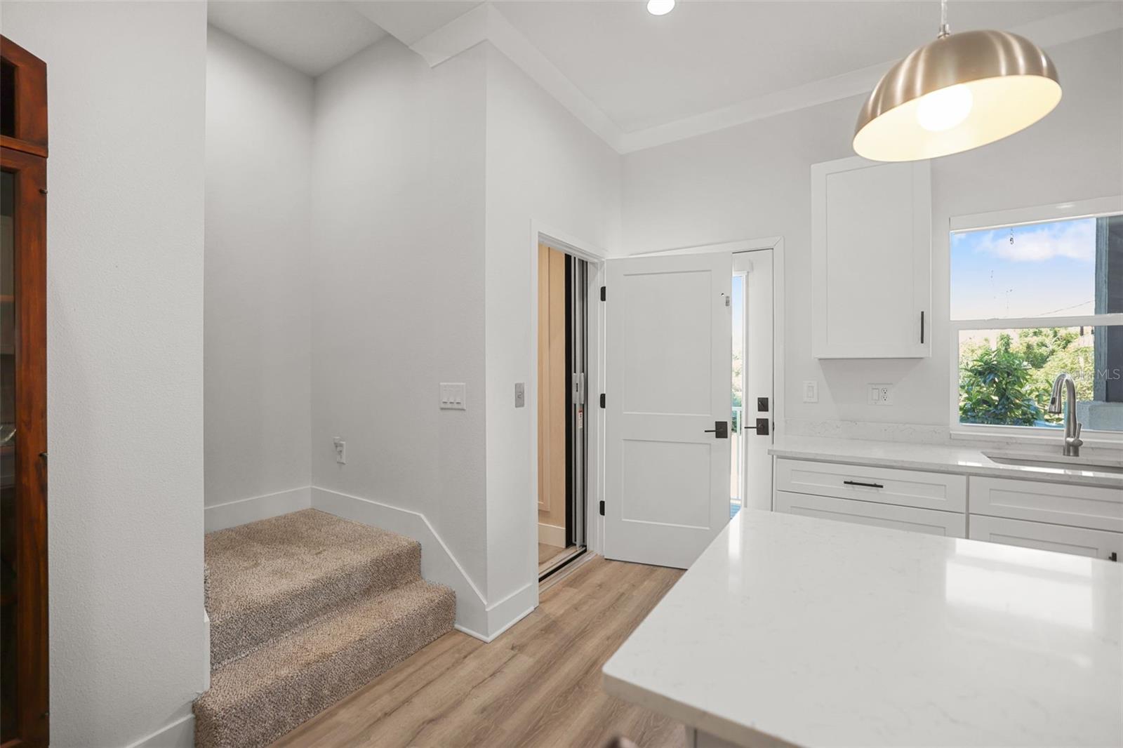 946 HIGHLAND AVE #62