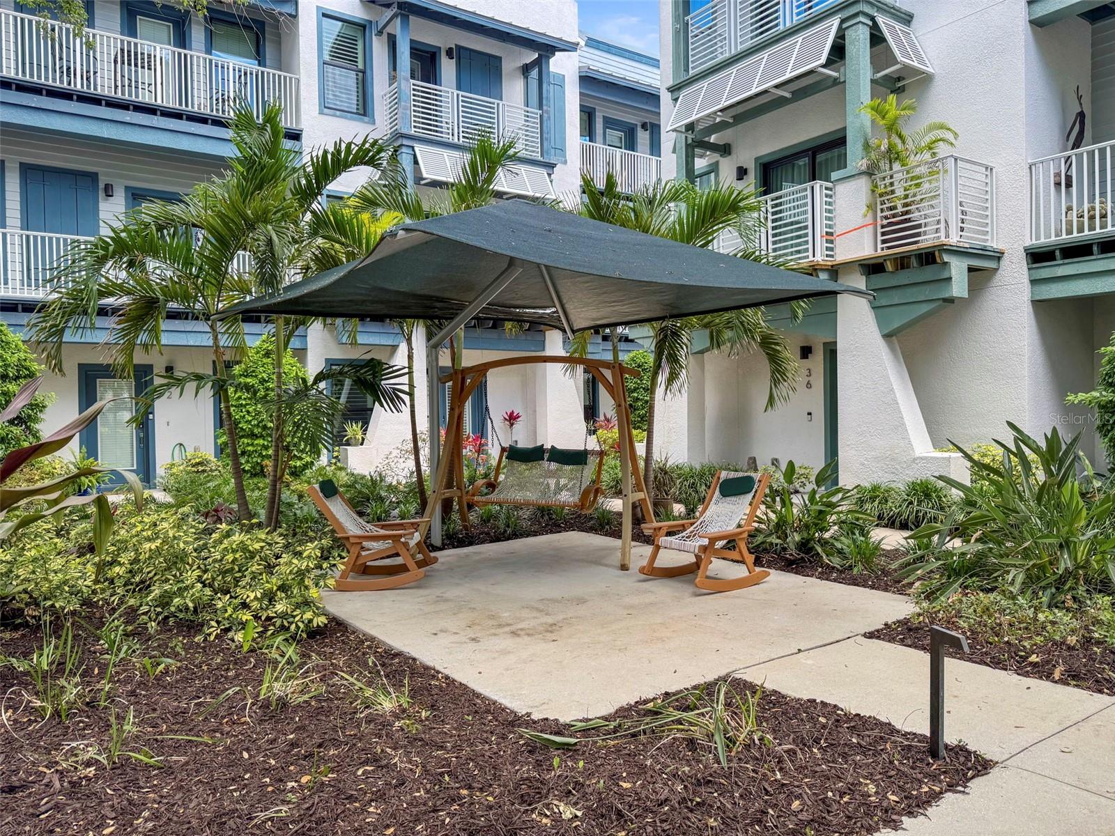 946 HIGHLAND AVE #62