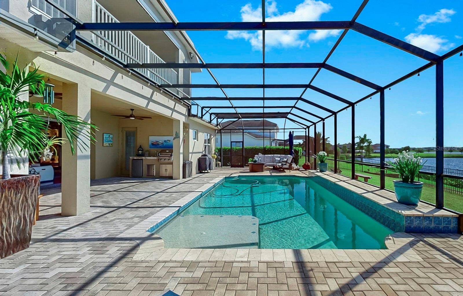 11337 LAKE LUCAYA DR