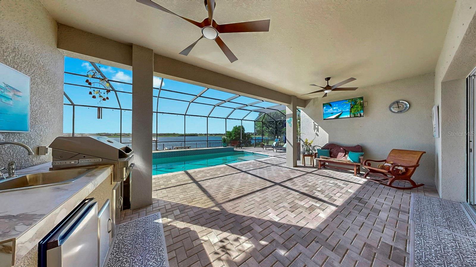 11337 LAKE LUCAYA DR