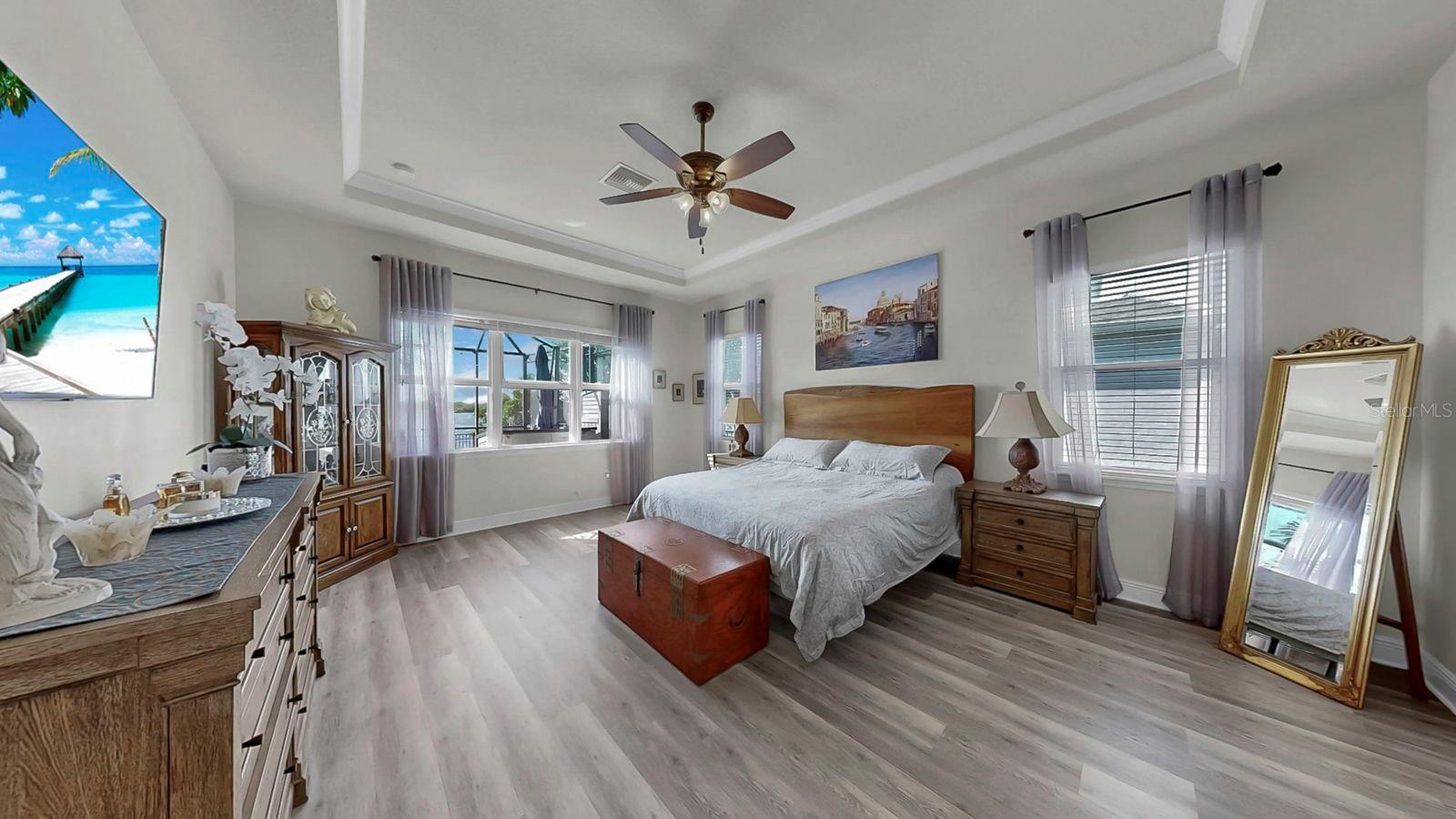 11337 LAKE LUCAYA DR