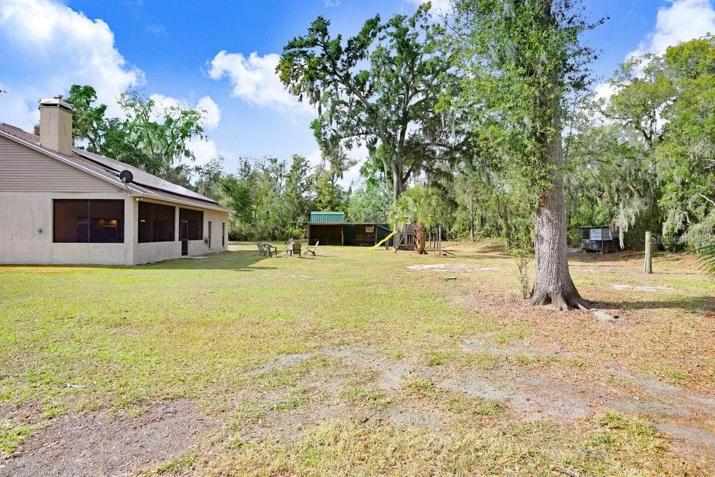 1402 STEPHENS OAK CT