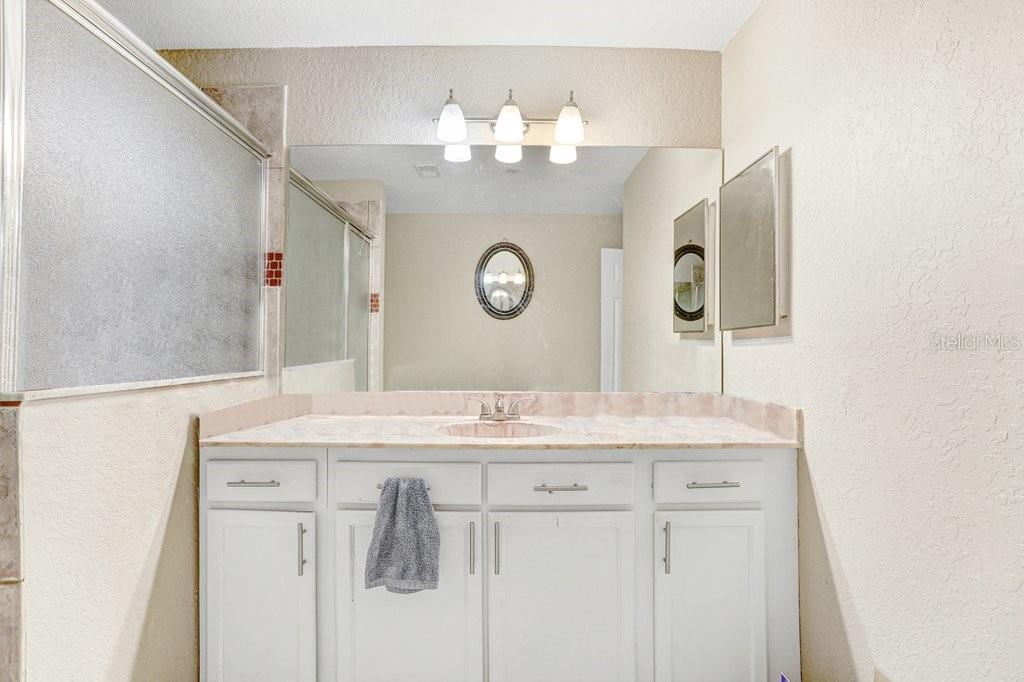 5032 SUNRIDGE PALMS DR