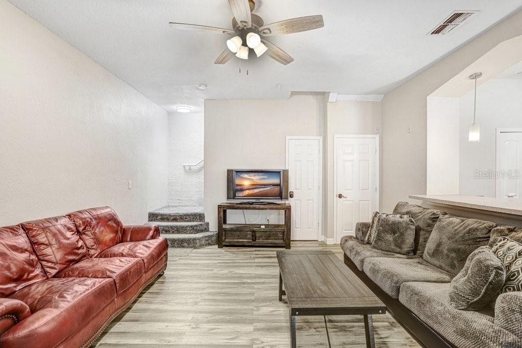 5032 SUNRIDGE PALMS DR