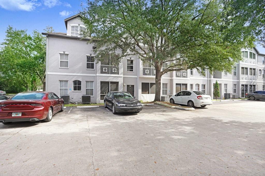 5032 SUNRIDGE PALMS DR