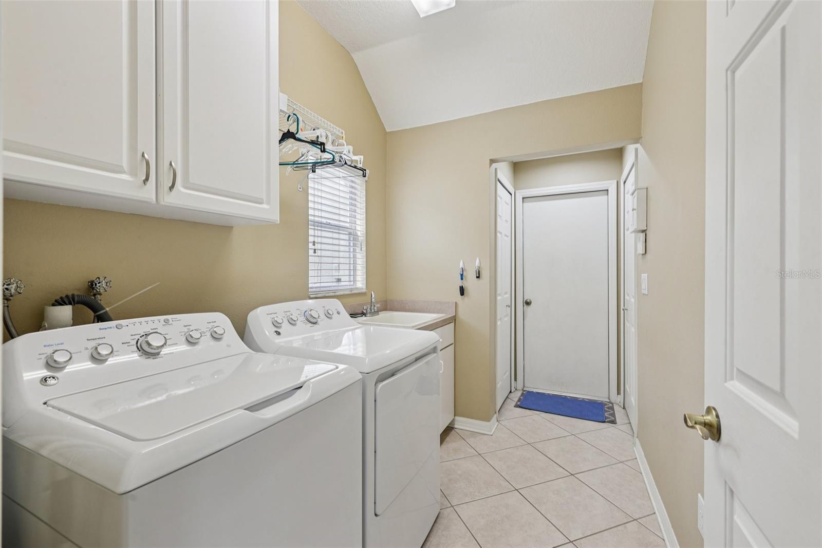 12606 RIVER BIRCH DR