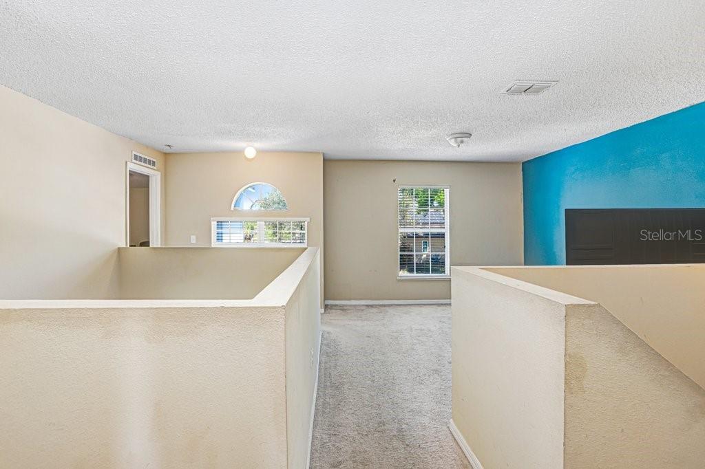 10004 CREEK BLUFF DR