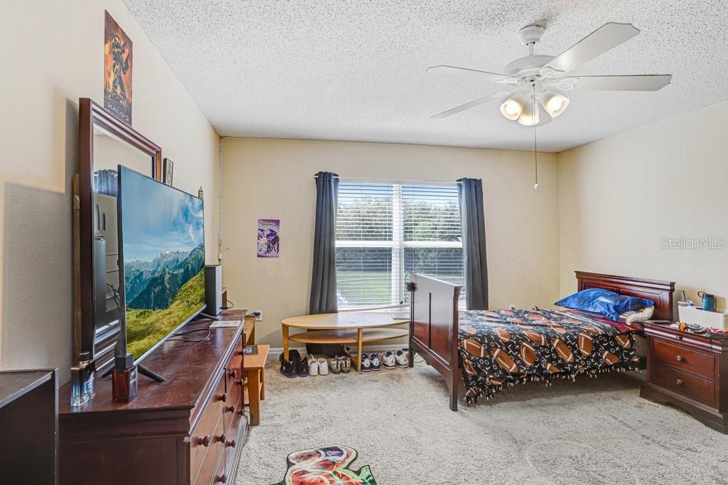 10004 CREEK BLUFF DR