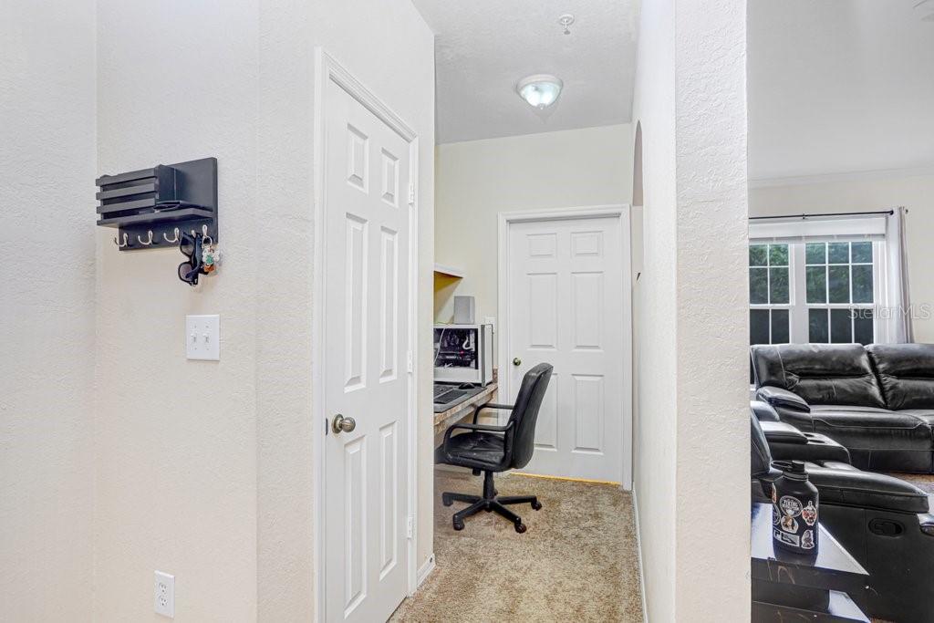 2407 COURTNEY MEADOWS CT #303