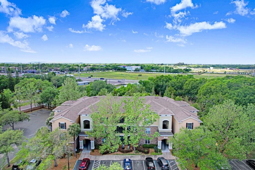 2407 COURTNEY MEADOWS CT #303