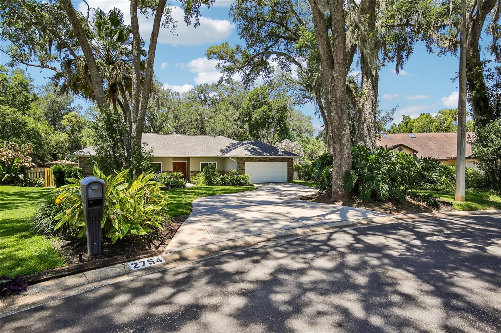 2754 BUCKHORN OAKS DR
