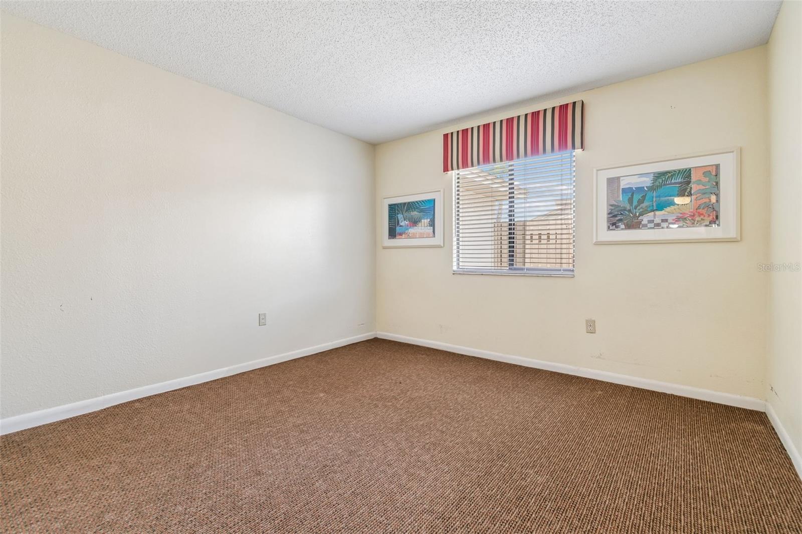 4243 OAK LOOP #35