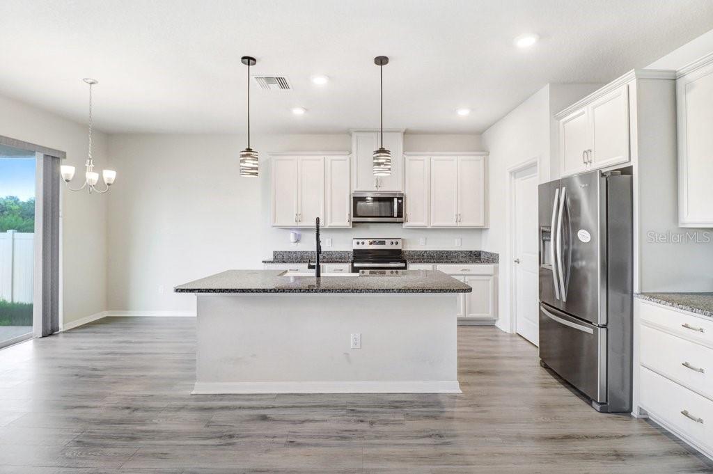 13514 PALMERA VISTA DR