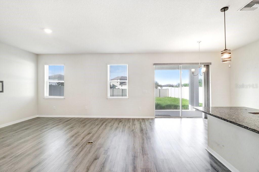 13514 PALMERA VISTA DR