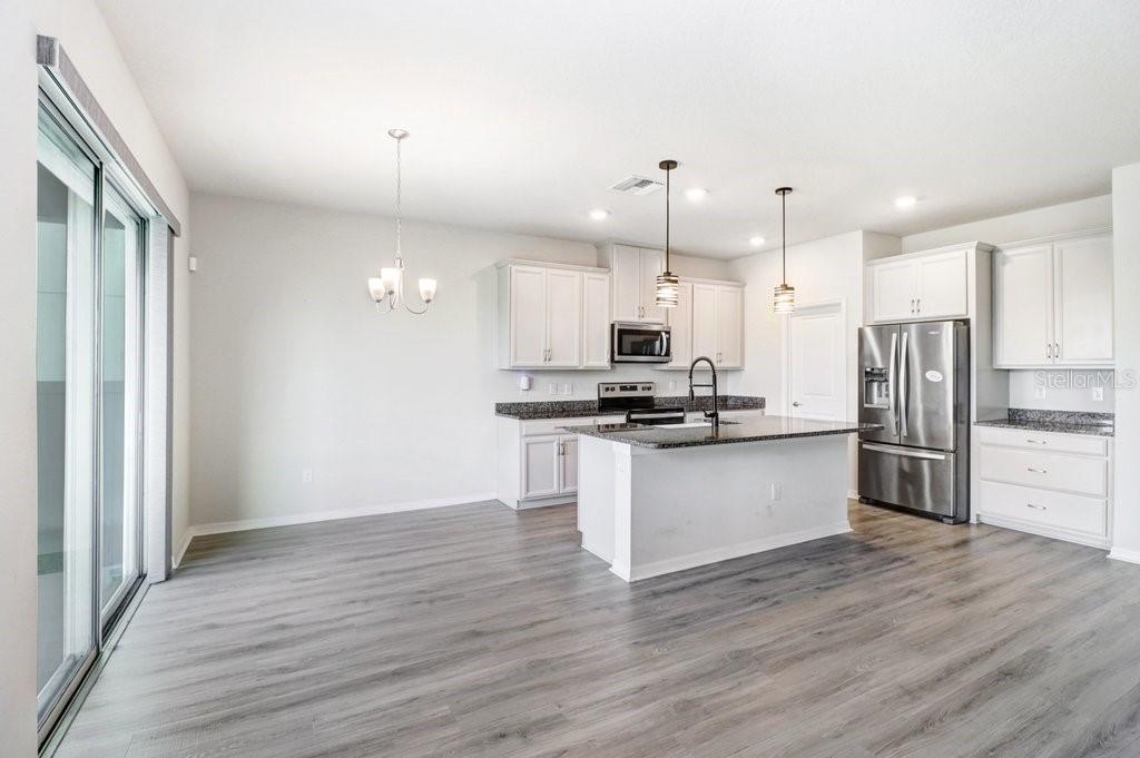 13514 PALMERA VISTA DR