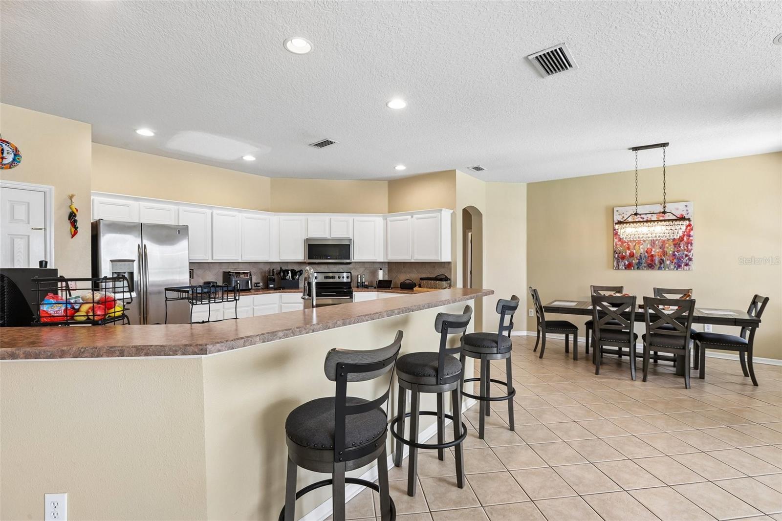 12517 SAFARI LN