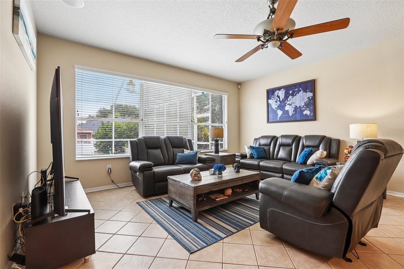 12517 SAFARI LN