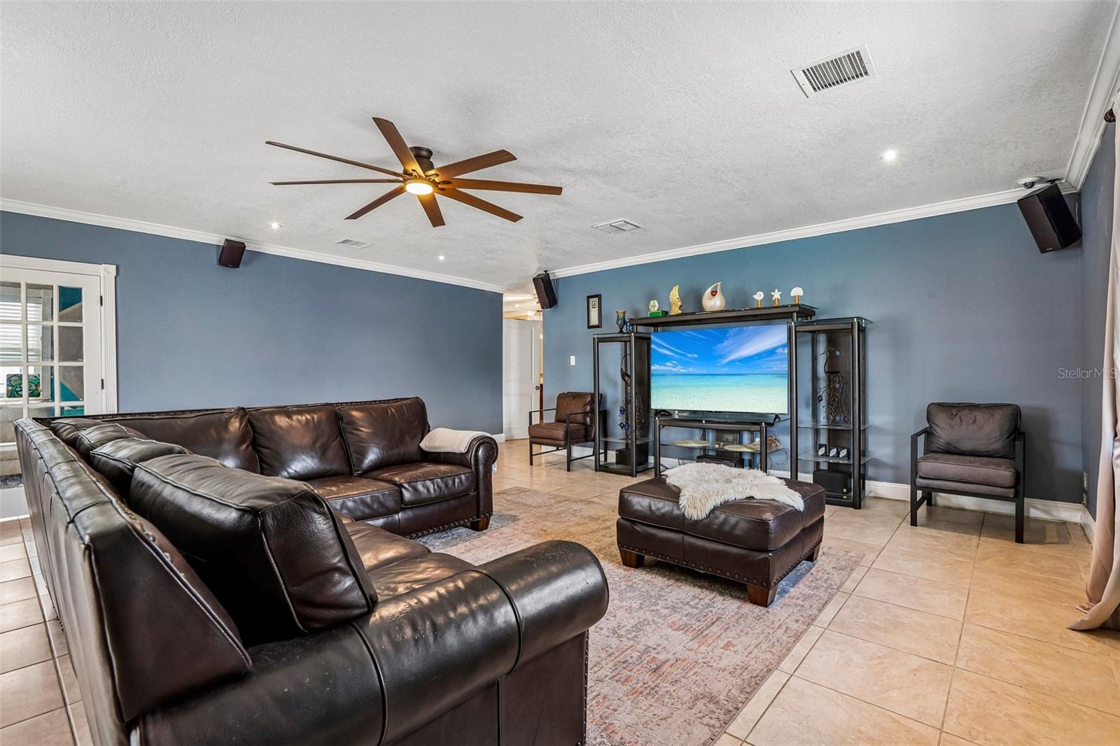 1009 COOLWOOD PL
