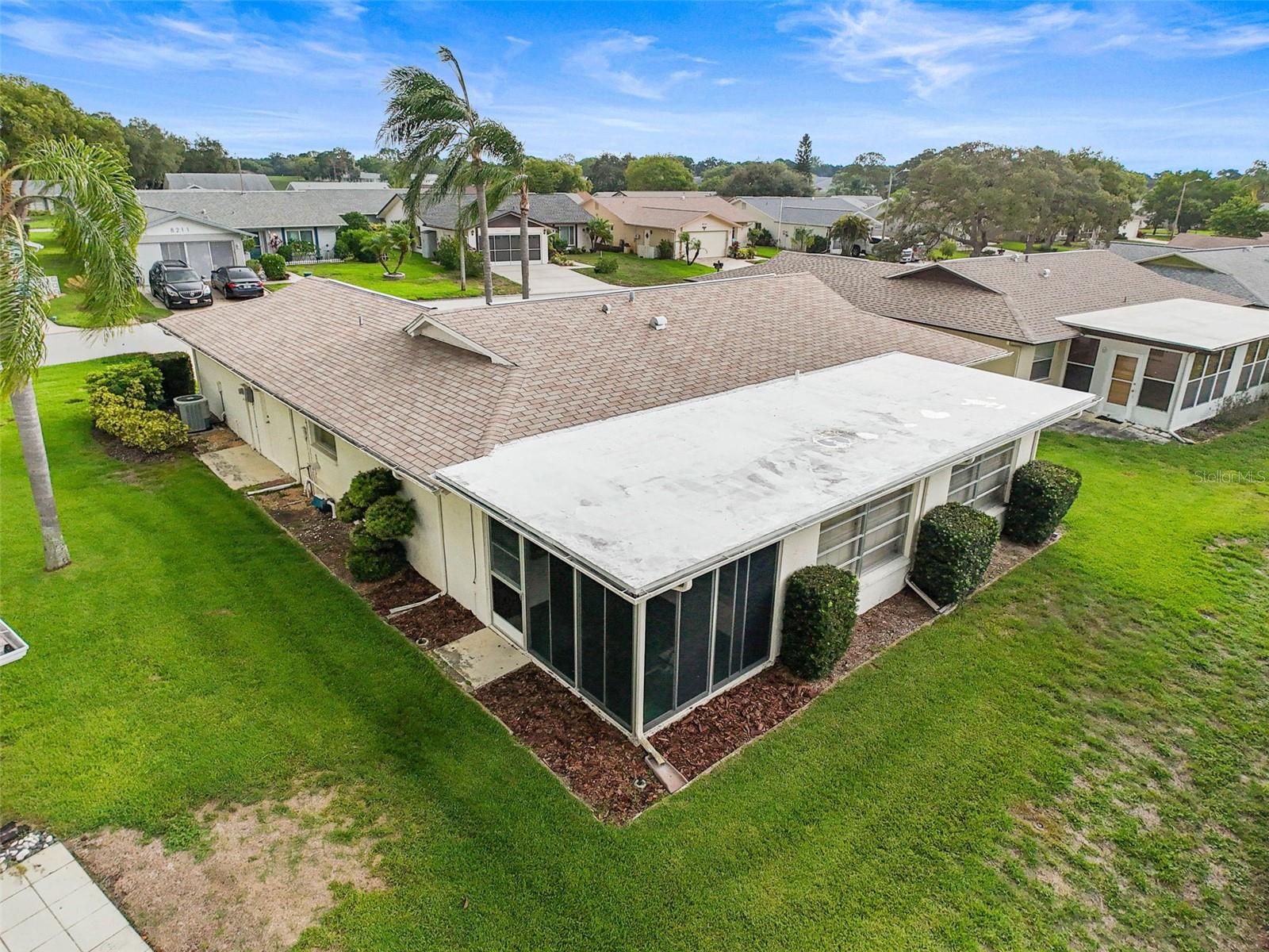 8210 LORA DEL RIO DR