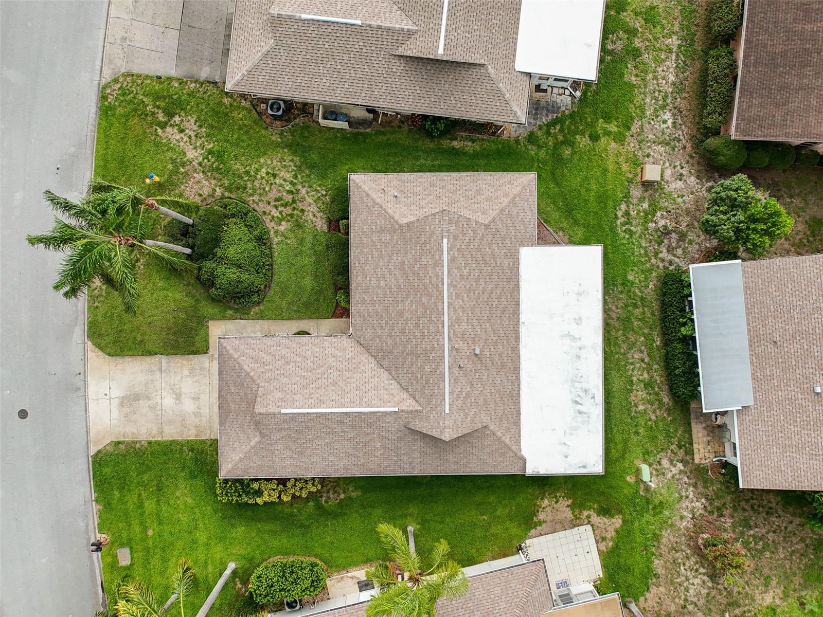 8210 LORA DEL RIO DR