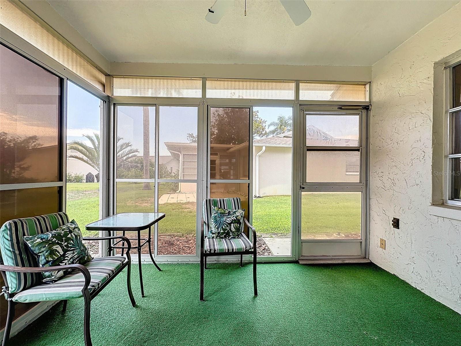 8210 LORA DEL RIO DR