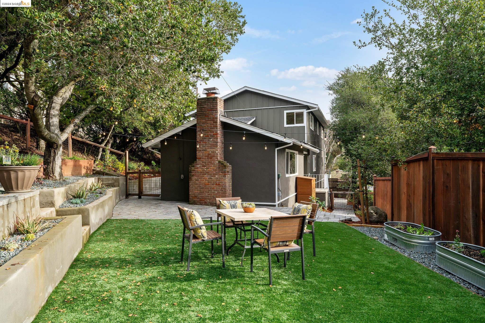 10010 Golf Links Road