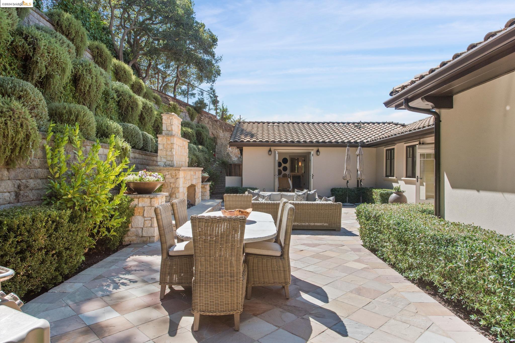 88 Sandringham Road