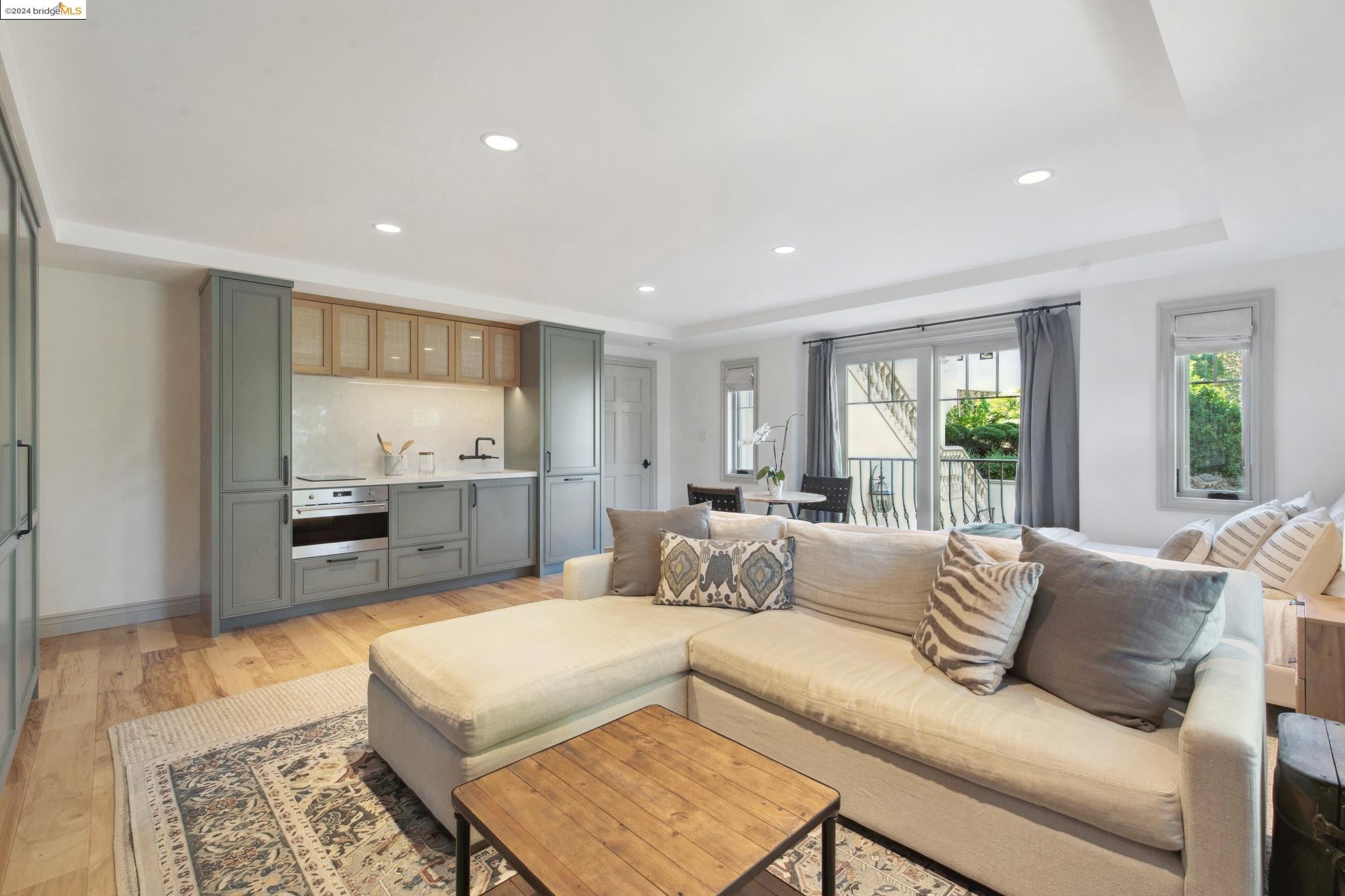 88 Sandringham Road