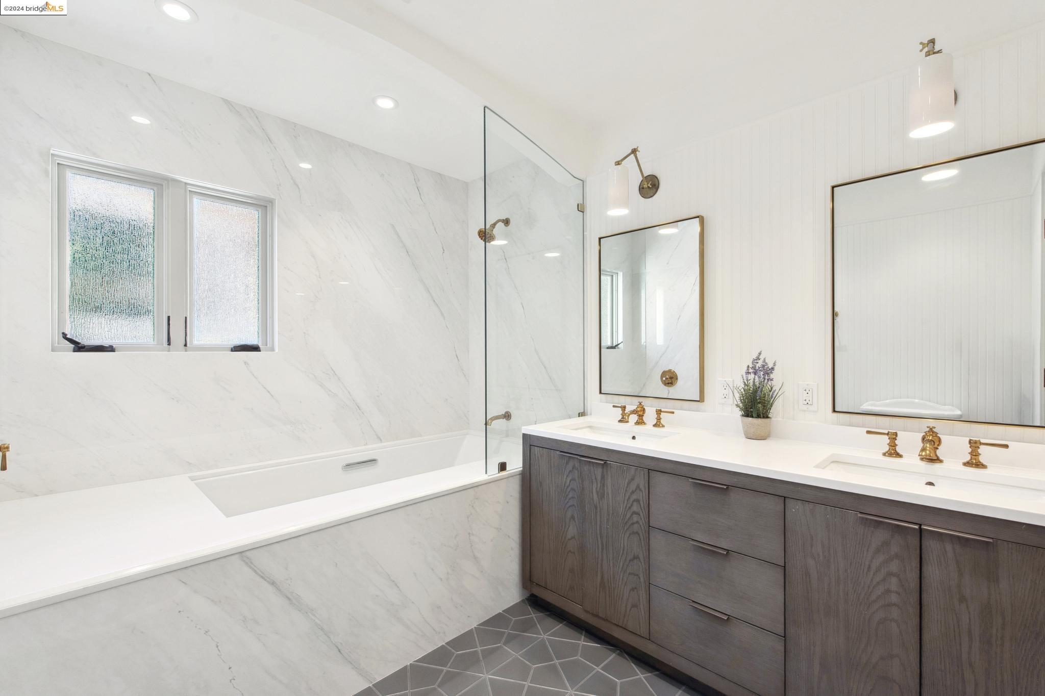 88 Sandringham Road