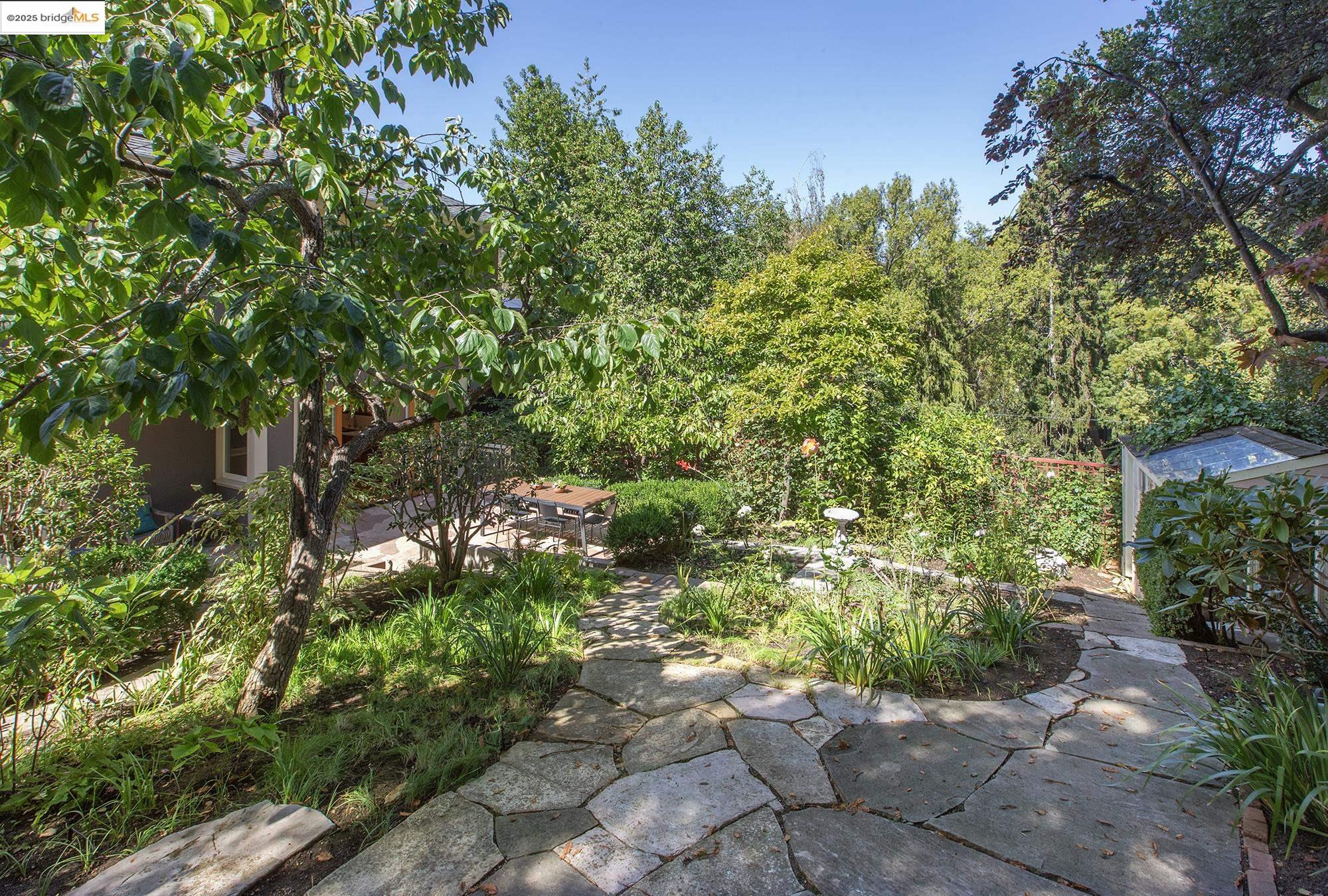 1305 Arch St, Berkeley