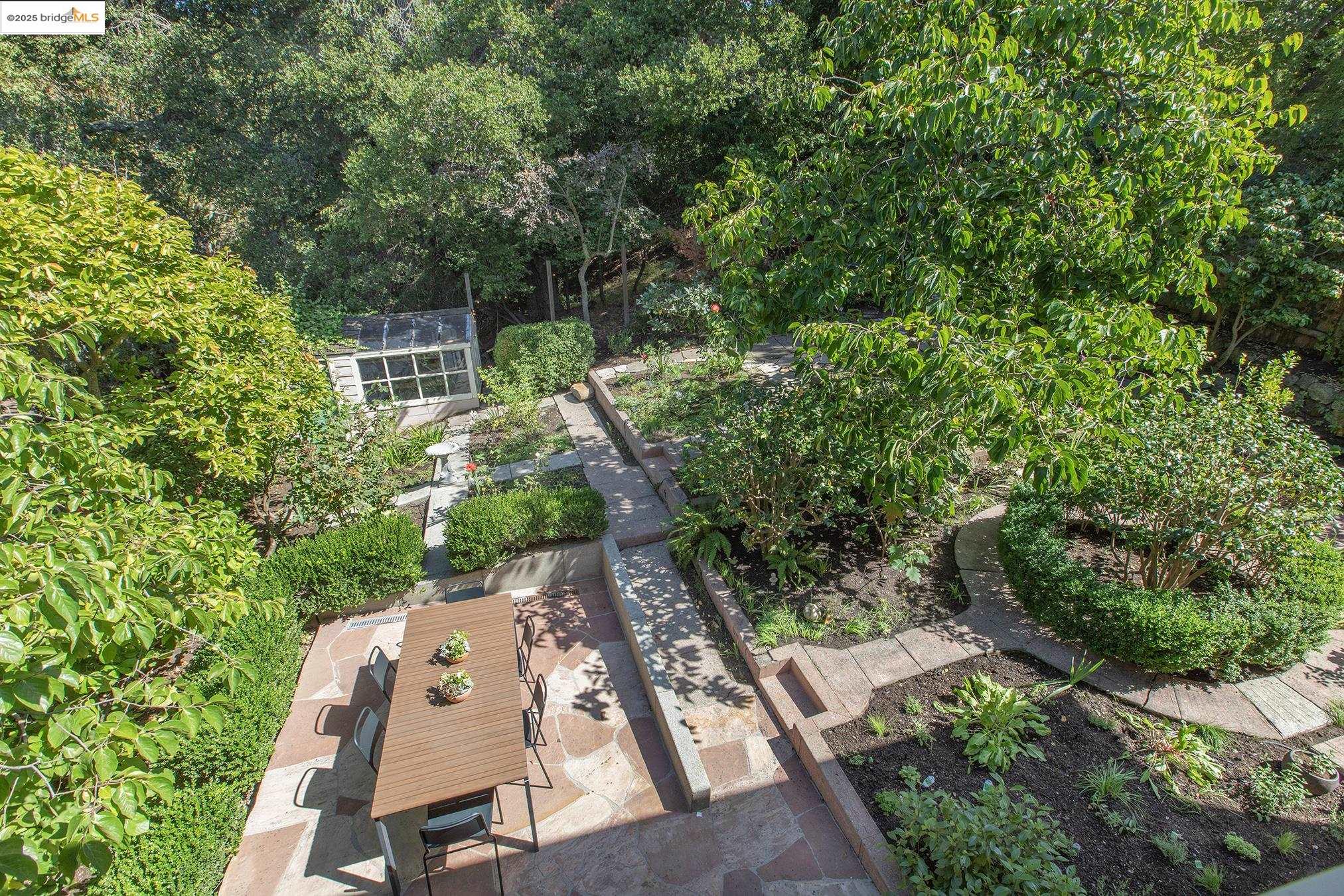 1305 Arch St, Berkeley