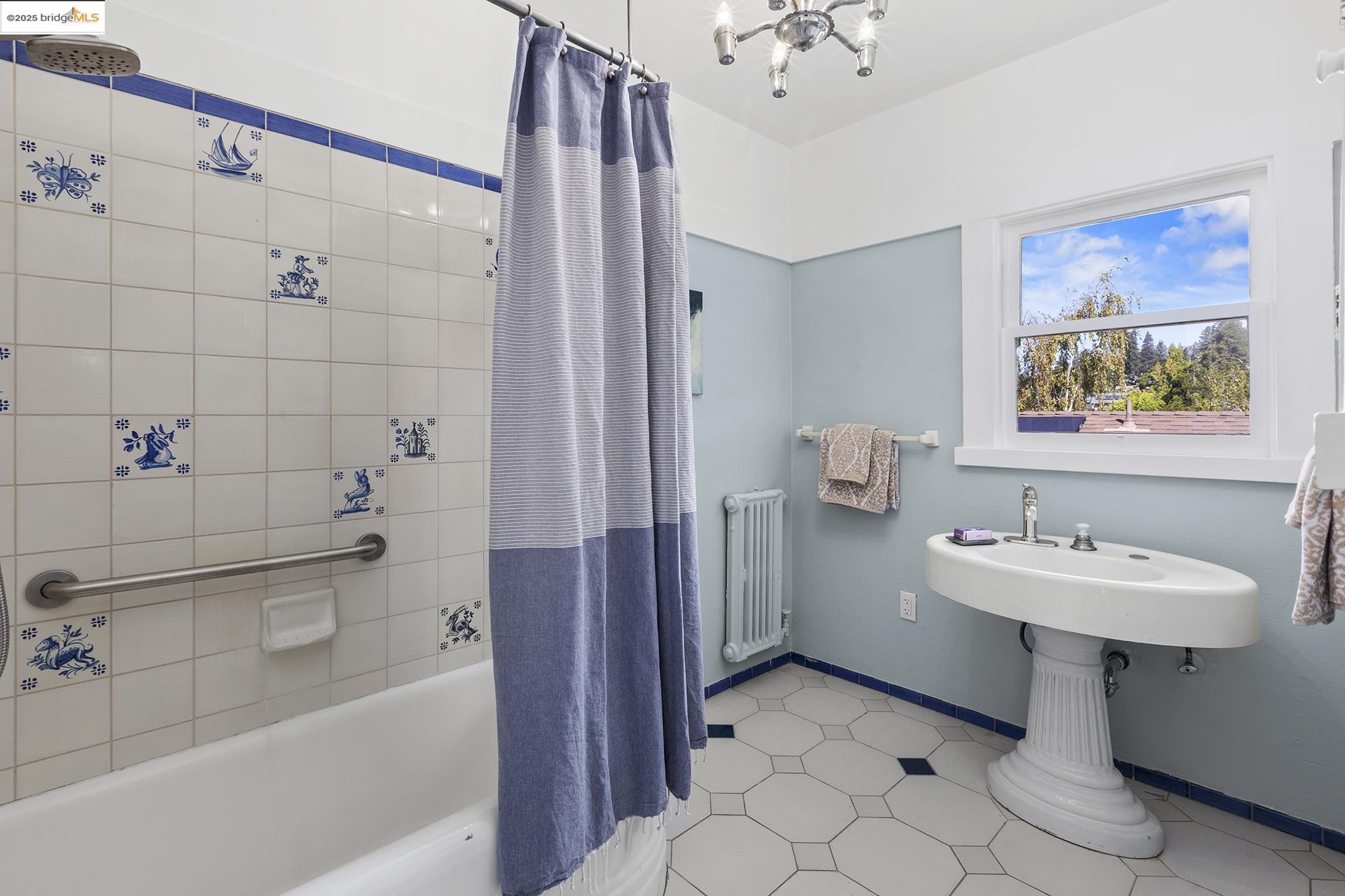1305 Arch St, Berkeley