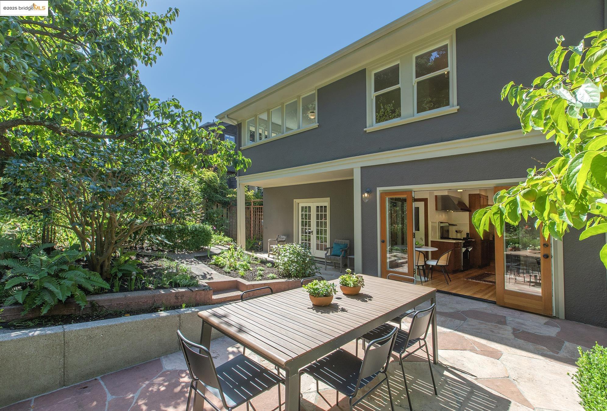 1305 Arch St, Berkeley