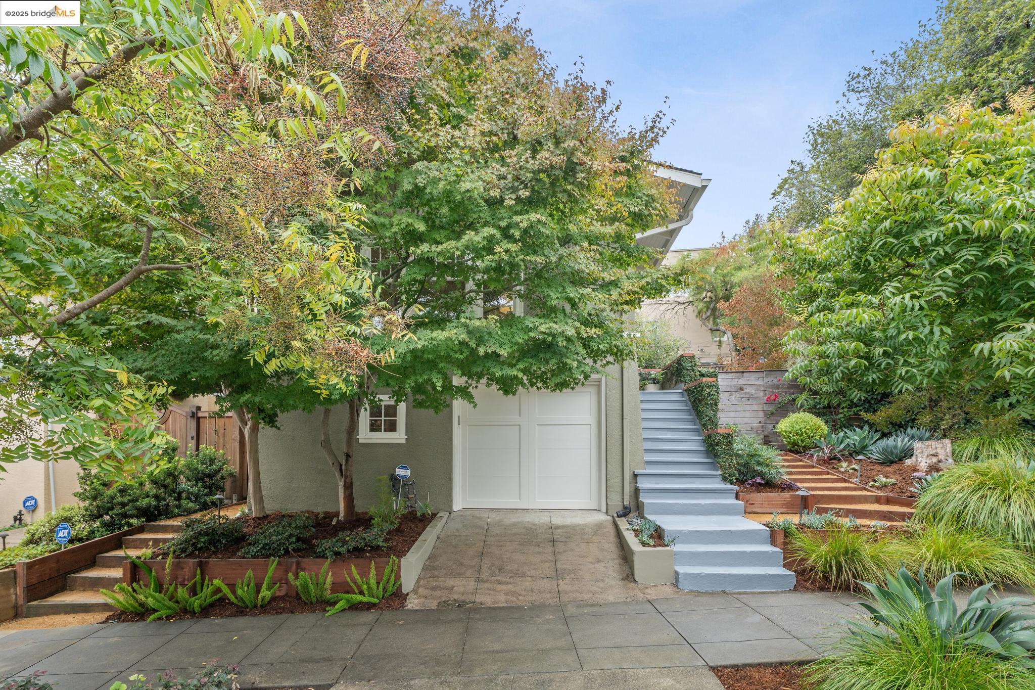 405 Linda Avenue