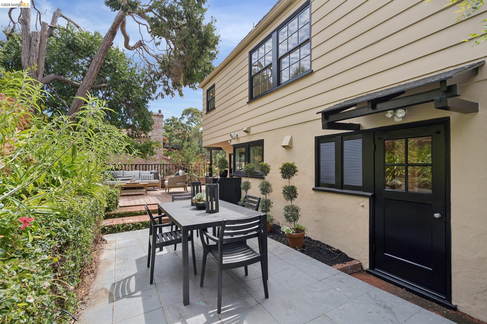 312 Saint James Drive