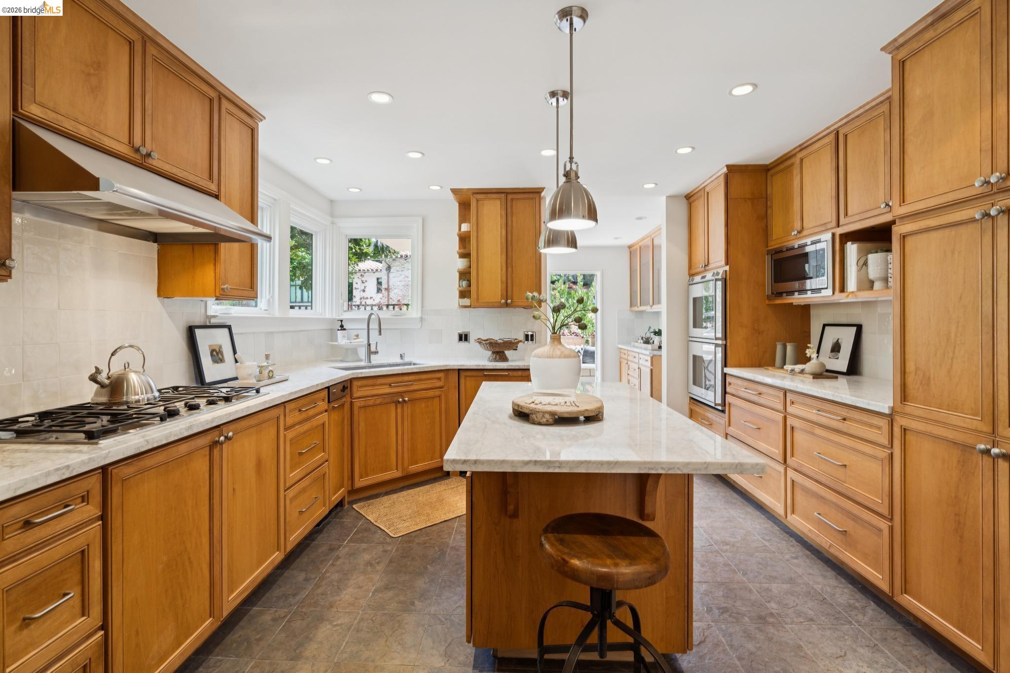 312 Saint James Drive