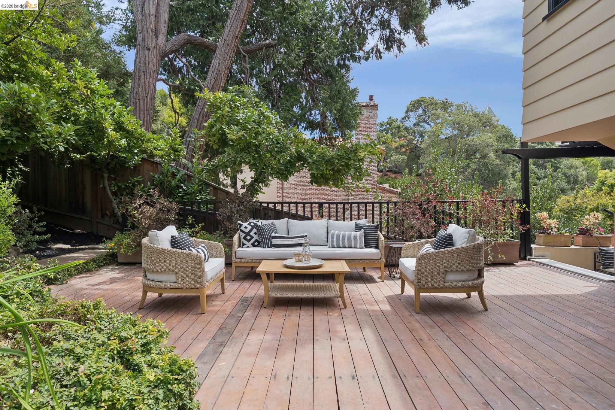 312 Saint James Drive