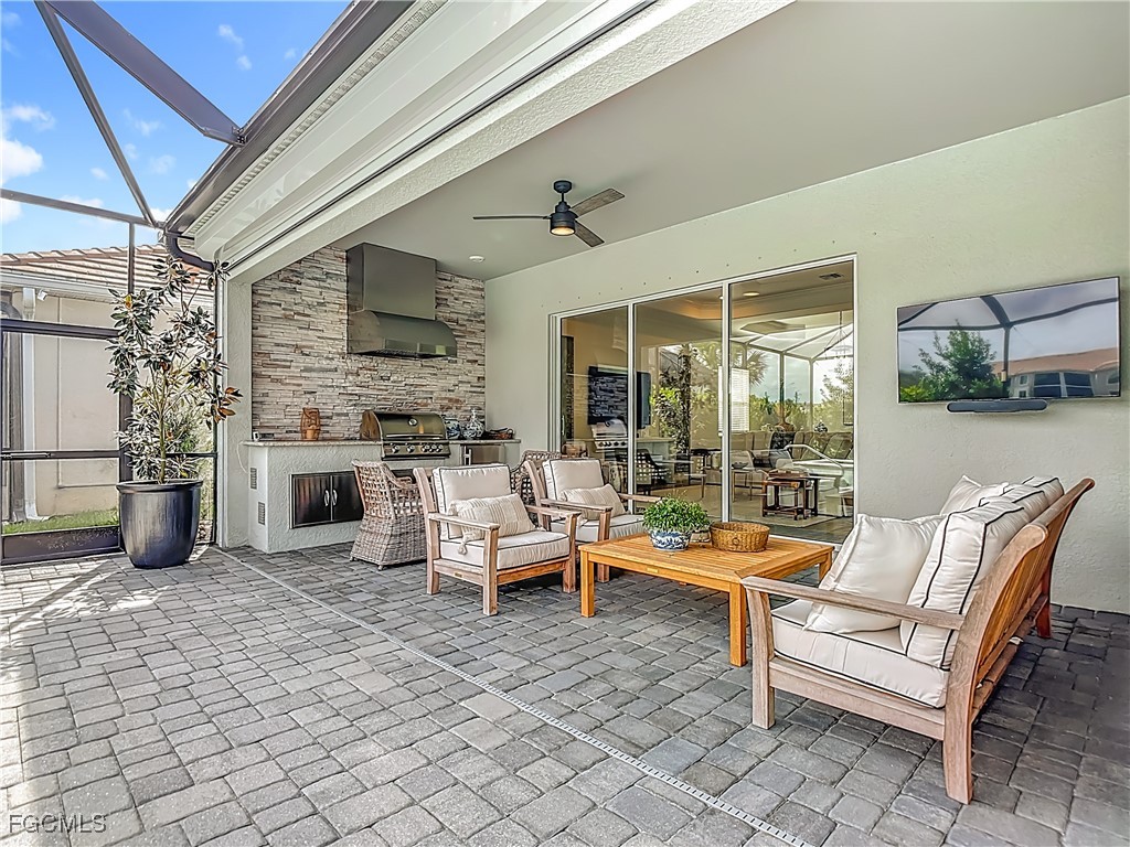 15919 Leaning Pine LN