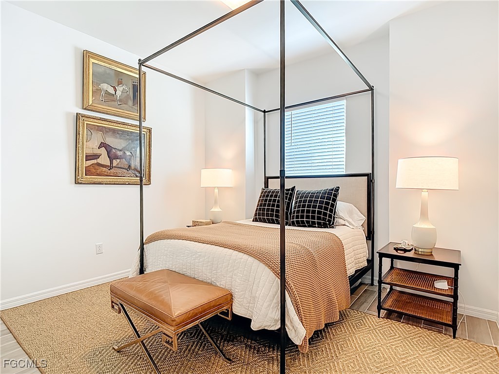 15919 Leaning Pine LN