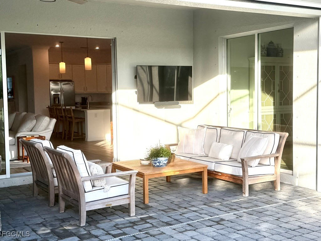 15919 Leaning Pine LN