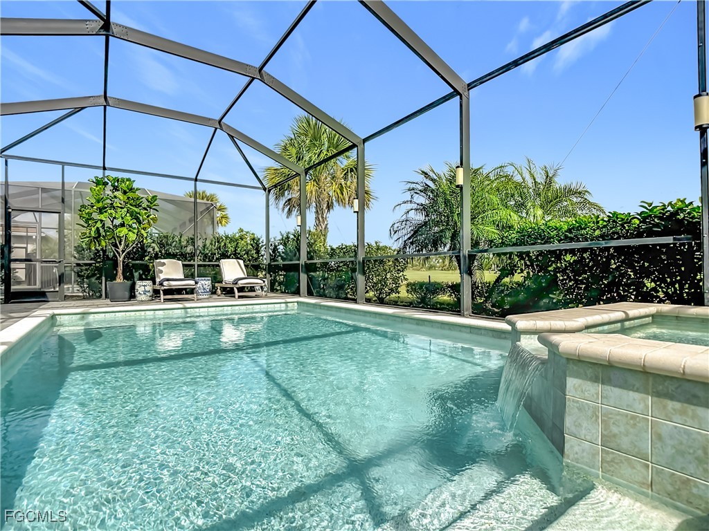 15919 Leaning Pine LN