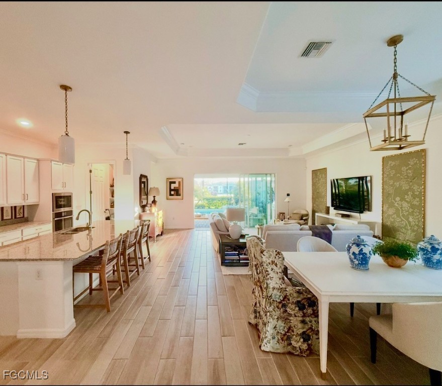 15919 Leaning Pine LN