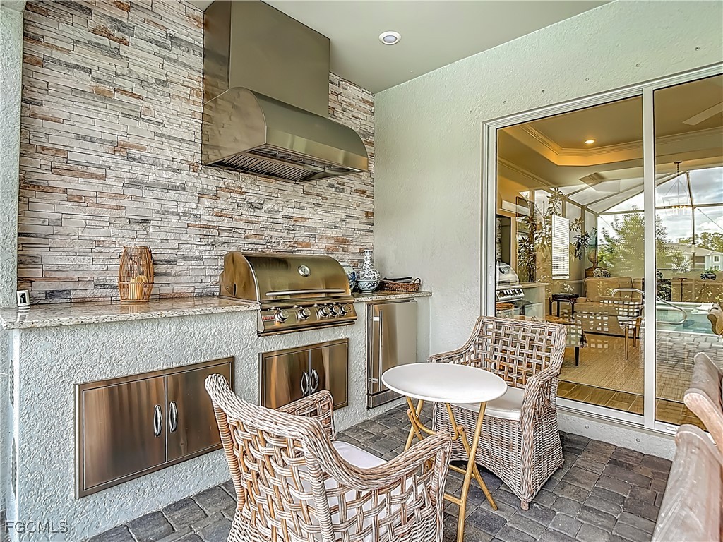 15919 Leaning Pine LN